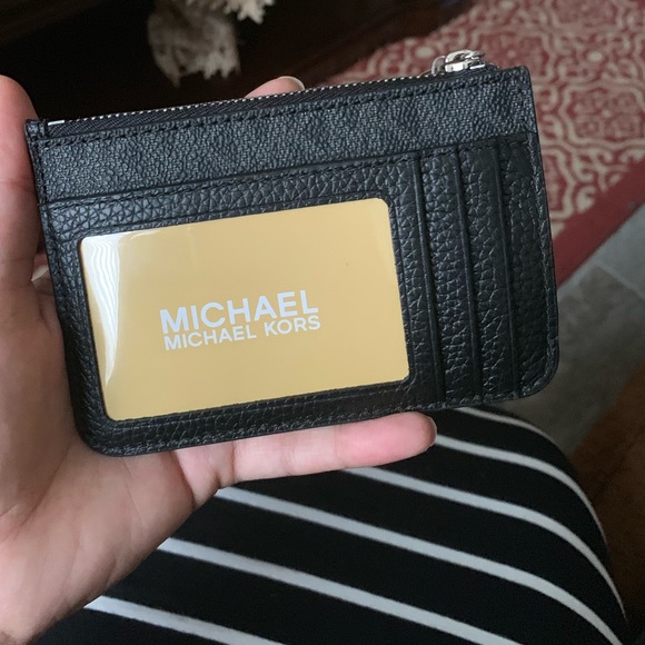 New MK card holder - Picture 3 of 4